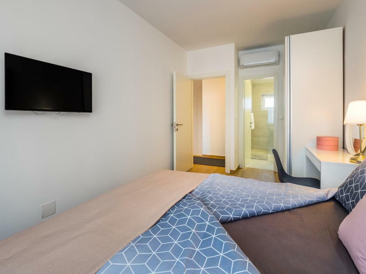 Villa Mondo Adria Njivice Luaran gambar